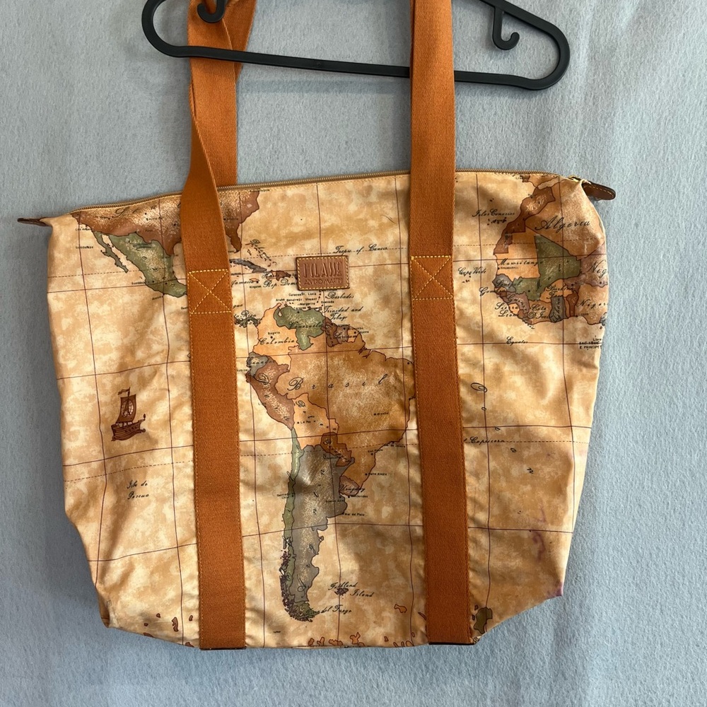Alviero Martini 1A Classe Geo Classic print Canvas Tote Bag Map Tan